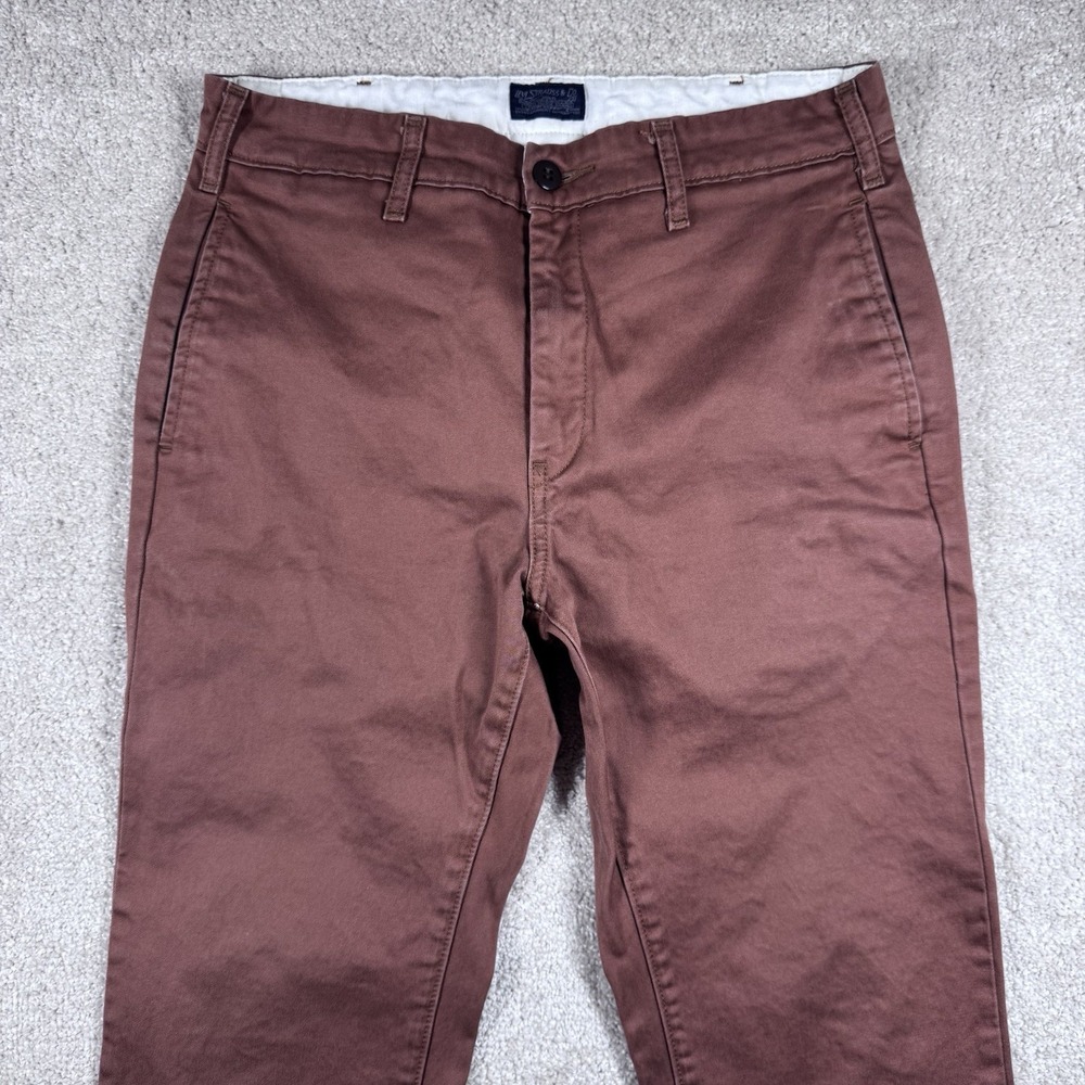 Levi Strauss & Co. Mens Chino‎ Pants Straight Leg Pockets Size 30x32 Burgandy - Picture 2 of 10